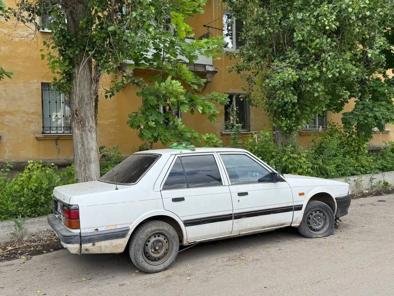 Мазда 626 - Легковые автомобили (Авто) в Саратов