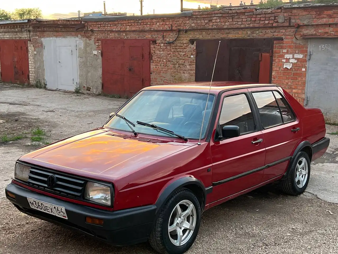 Volkswagen Jetta 2 1990 - Легковые автомобили (Авто) в Саратов