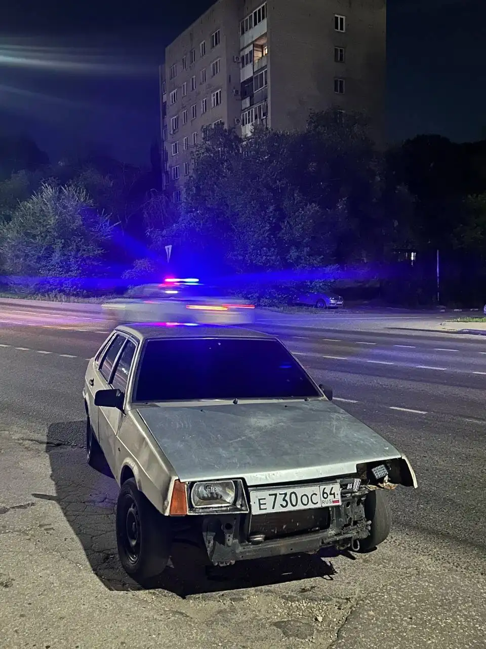 Автомобиль на ходу с документами - Авто в Саратов