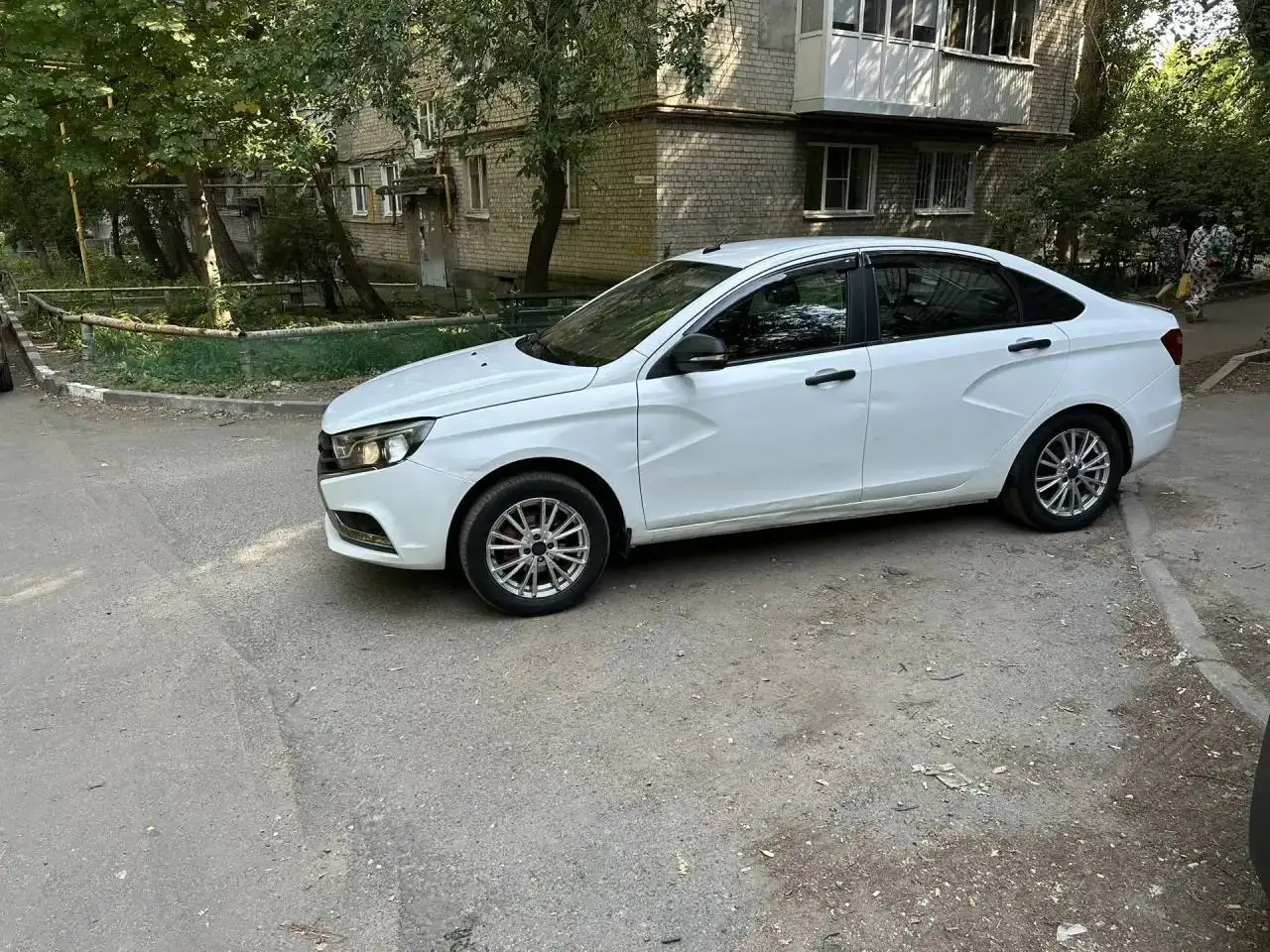 Продажа Lada Vesta 2020 - Легковые автомобили (Авто) в Саратов