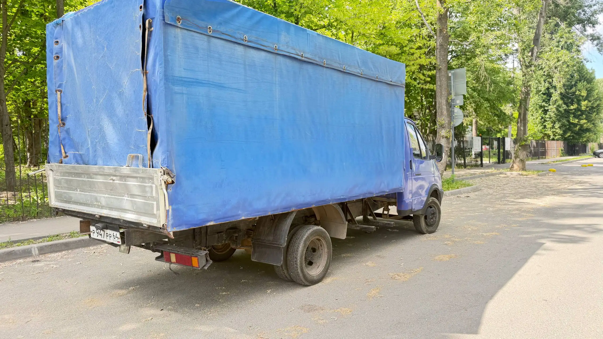 Газель 2006г в хорошем состоянии - Грузовой транспорт (Авто) в Саратов