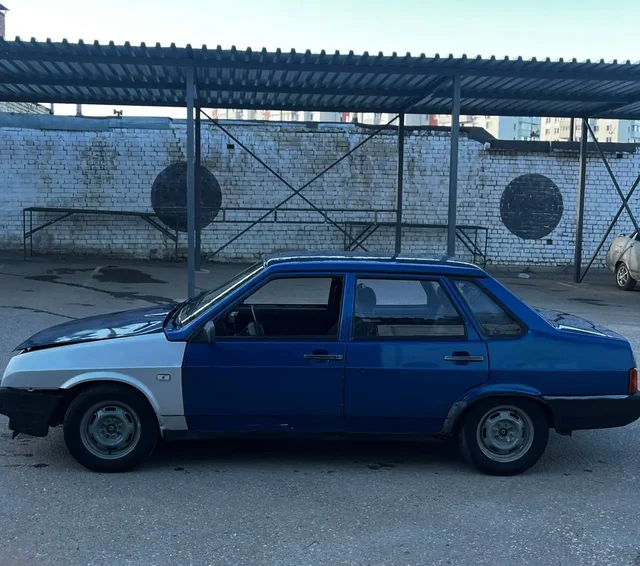 ВАЗ 21099 1998 года - Мотоциклы в Саратов