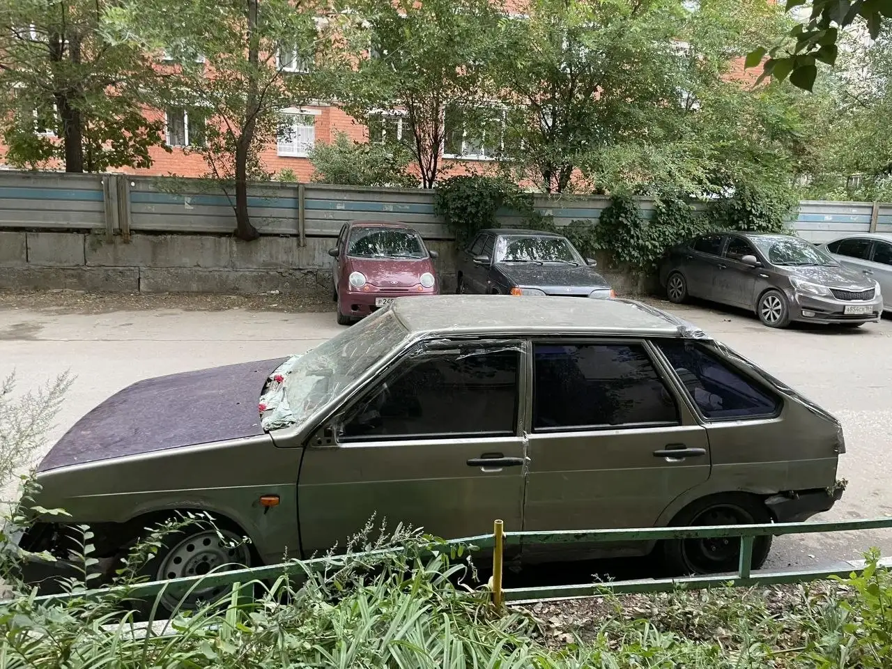 ВАЗ 2109 2003 г. в разборе, частично некомплект - Авто в Саратов