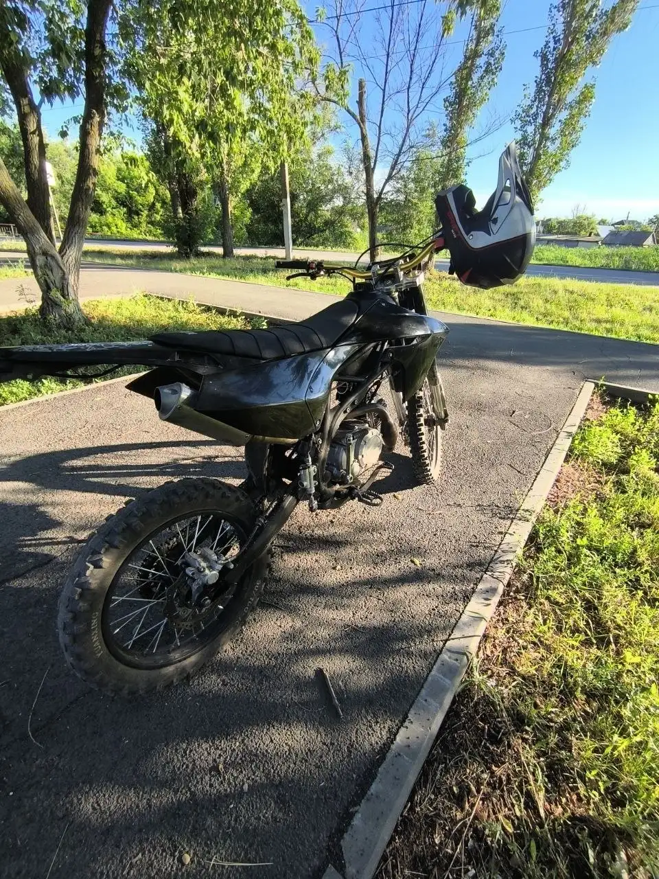 Продажа питбайка GR-X140 - Мотоциклы (Авто) в Саратов