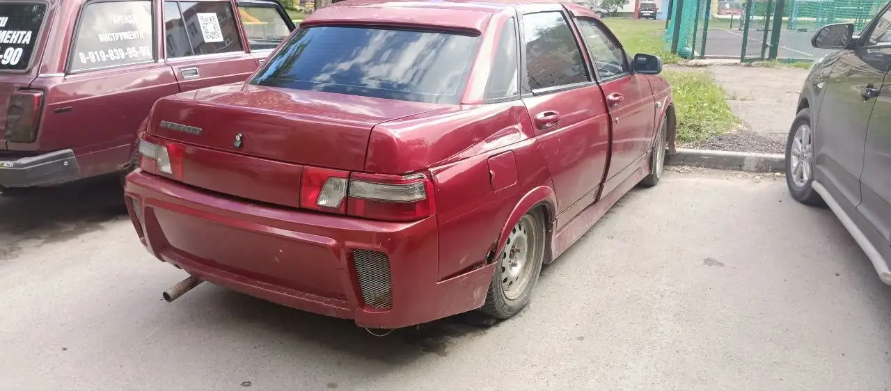 Продам ВАЗ 2110 с новыми коробкой и сцеплением - Легковые автомобили (Авто) в Саратов