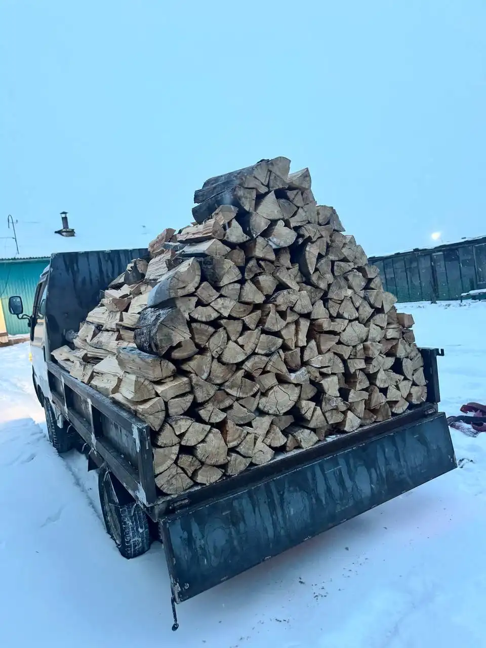 Сухие колотые дрова