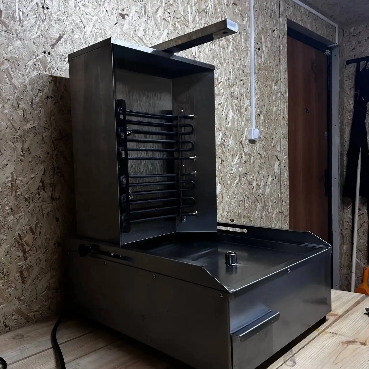 Готовый мобильный бизнес-павильон под шаурму