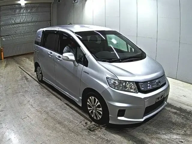 Продажа Honda Freed Spike 2012 года с доставкой из Японии - Автовыкуп в Улан-Удэ