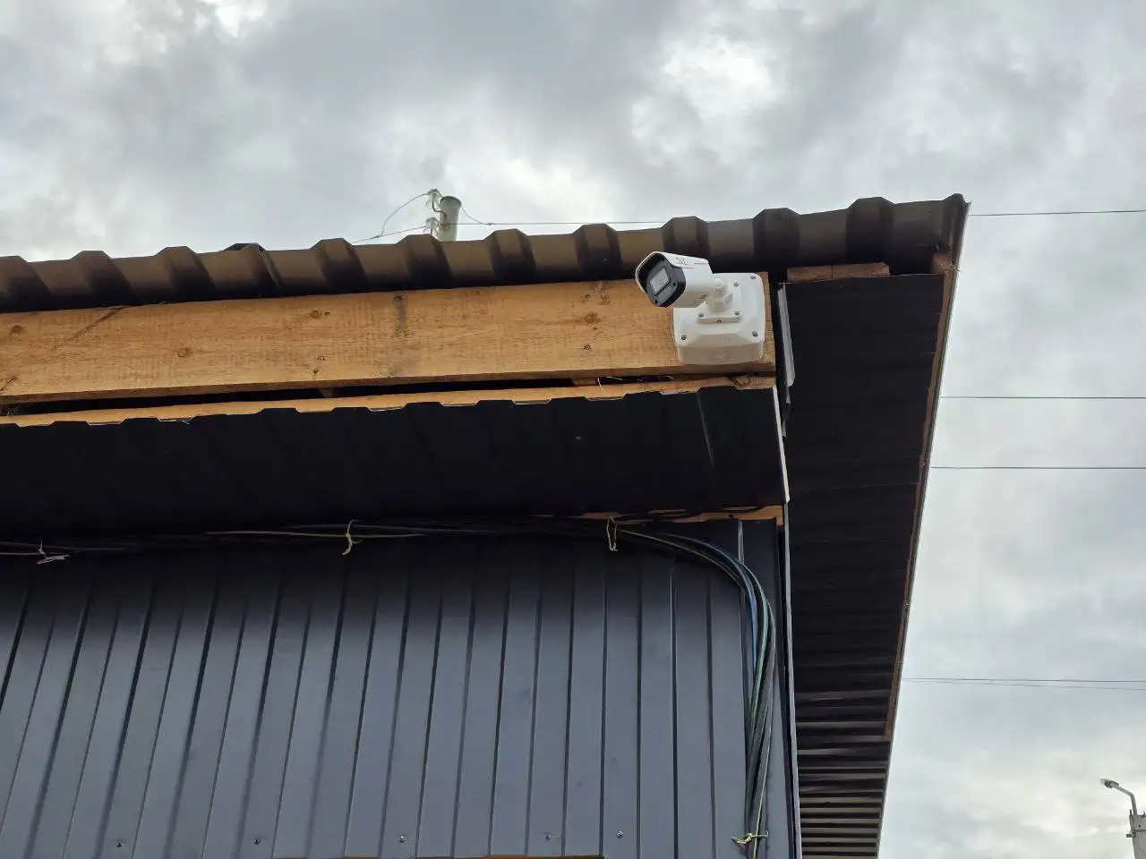 Установка камер видеонаблюдения - Установка систем безопасности (Услуги) в Улан-Удэ