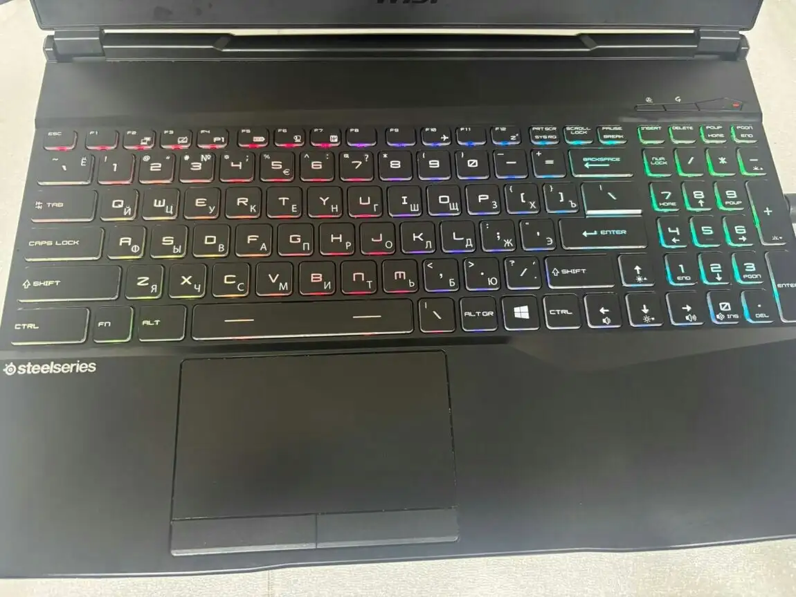 Игровой ноутбук MSI GL-65 с RTX 2070 Super - Ноутбуки (Электроника) в Улан-Удэ