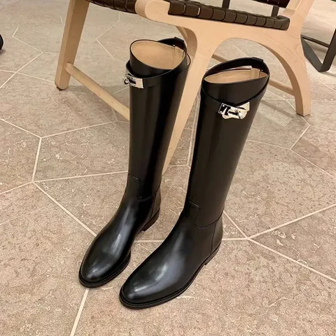 Демисезонные сапоги искусственная кожа размер 36 - Обувь в Улан-Удэ