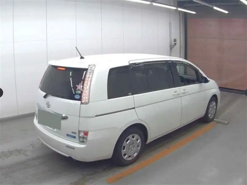 Toyota Isis 2015 G в Японии с доставкой в РФ - Авто в Улан-Удэ