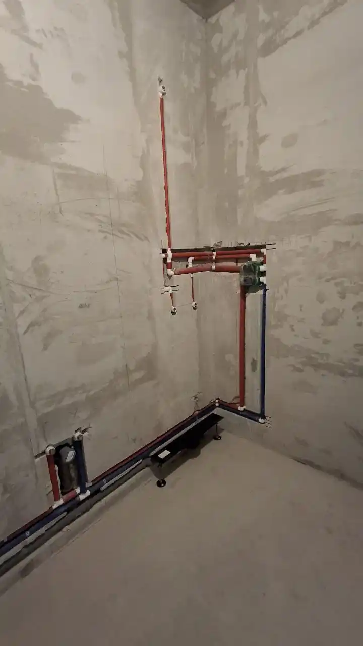 Услуги сантехника - электрика - ремонт под ключ