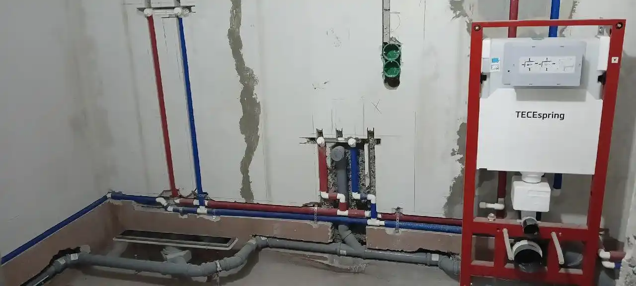 Услуги сантехника - электрика - ремонт под ключ