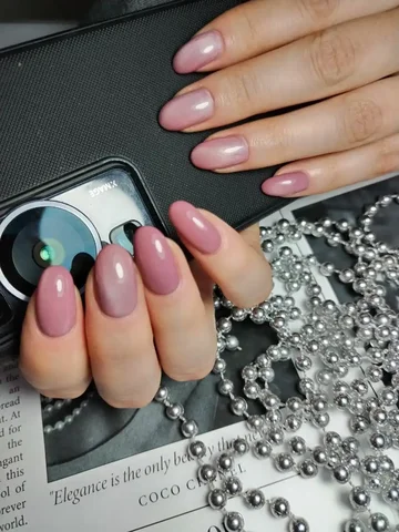 Новогодний маникюр в Тюмени - частное объявление в Тюмень