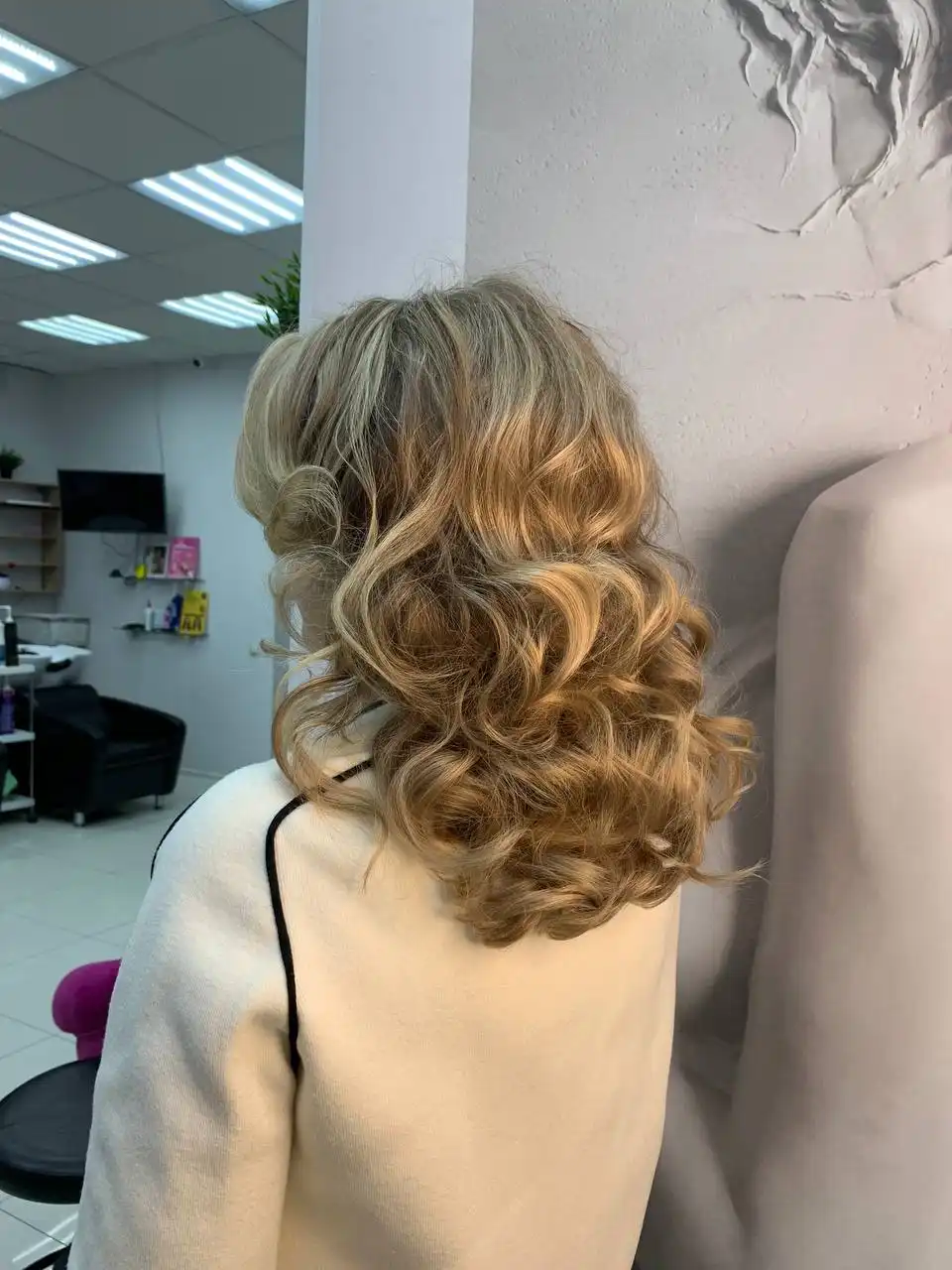 Салон красоты Атмосфера в Тюмени