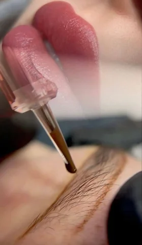 Перманентный макияж 2 зон - Бухгалтерские услуги в Тюмень