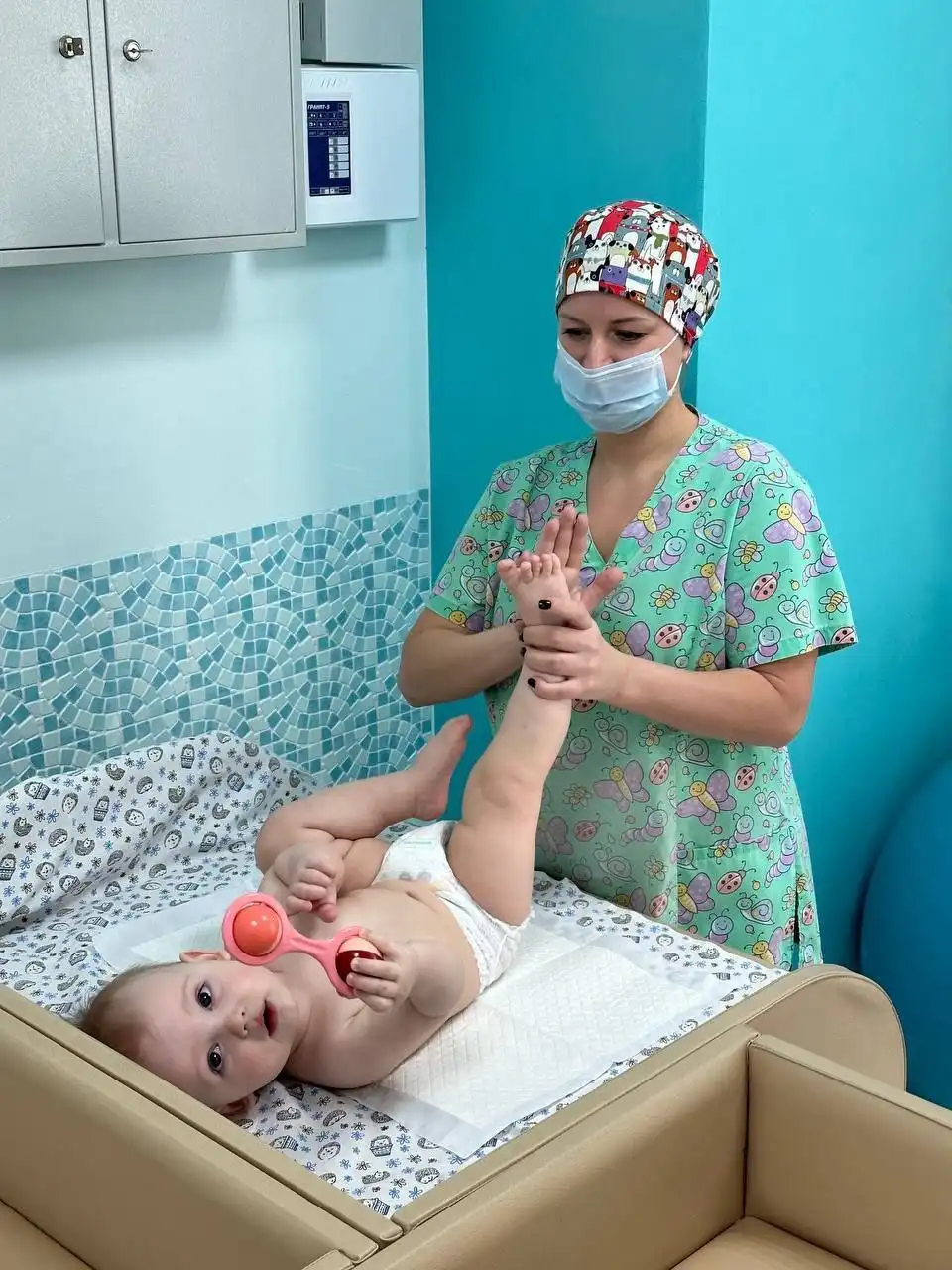 Грудничковое плавание в аквацентре "Малыш'Ок" в Тюмени - Грудничковое плавание (Услуги) в Тюмень