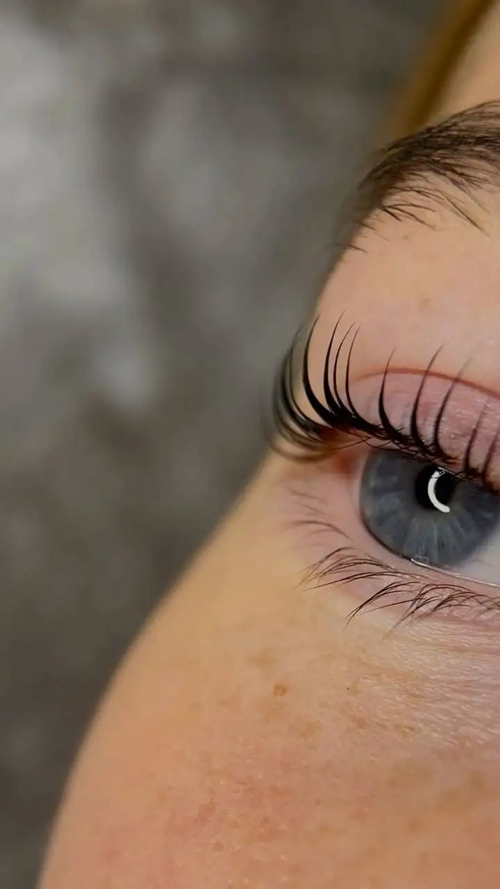 Ламинирование ресниц в Тюмени - Красота (Услуги) в Тюмень