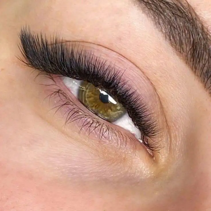 Услуги перманентного макияжа, наращивания ресниц и волос, косметологические процедуры - Красота (Услуги) в Тюмень