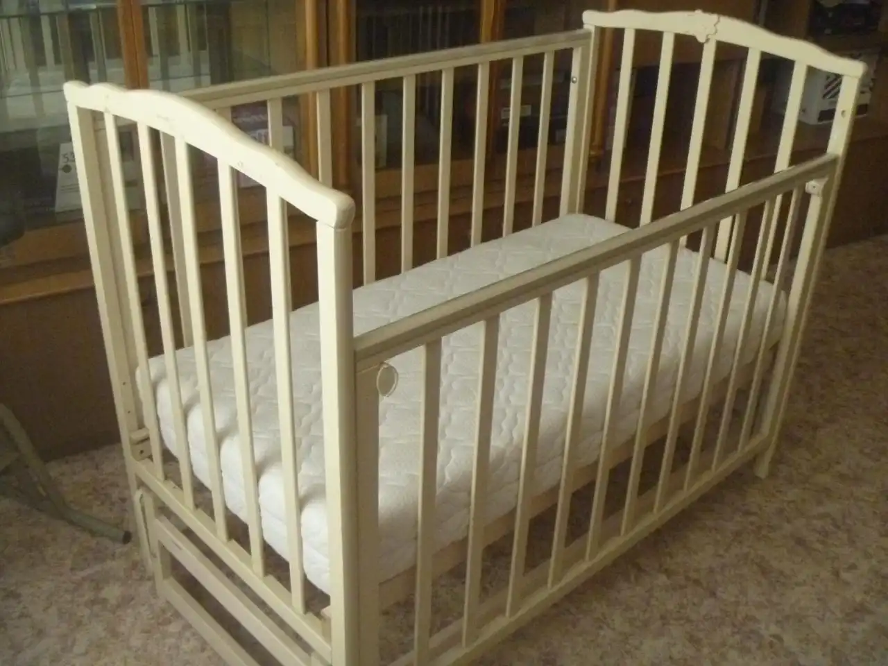 Детская кроватка б/у