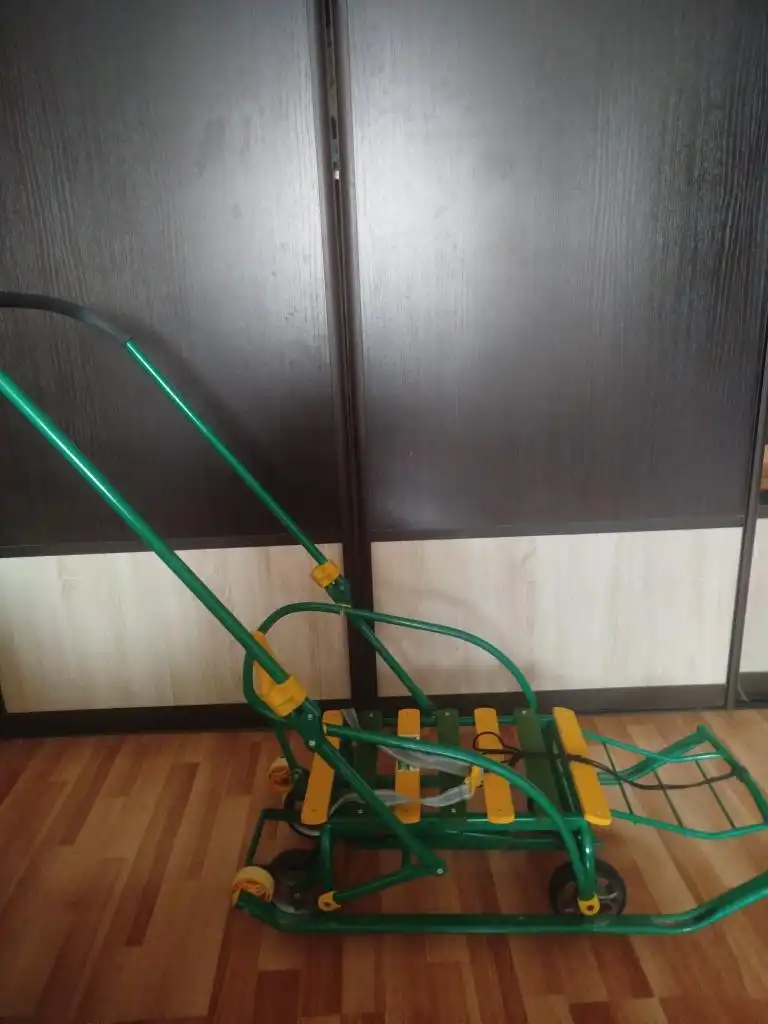 Детские санки Nika kids с выдвижными колесами