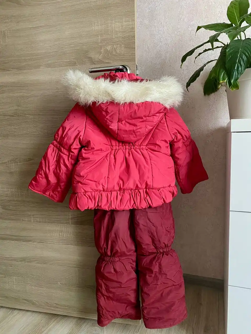 Продажа детской одежды на девочку