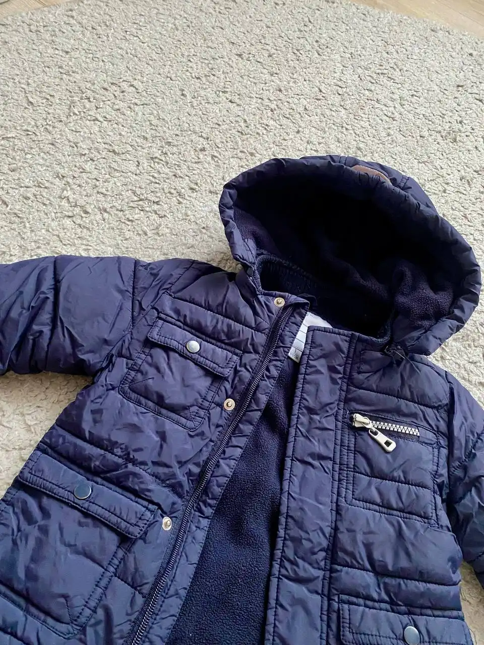 Детская одежда для мальчика: зимние комбинезоны и демисезонная куртка