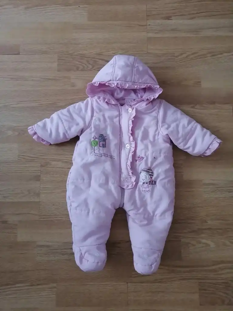 Комбинезон демисезонный для девочки 0-6 месяцев
