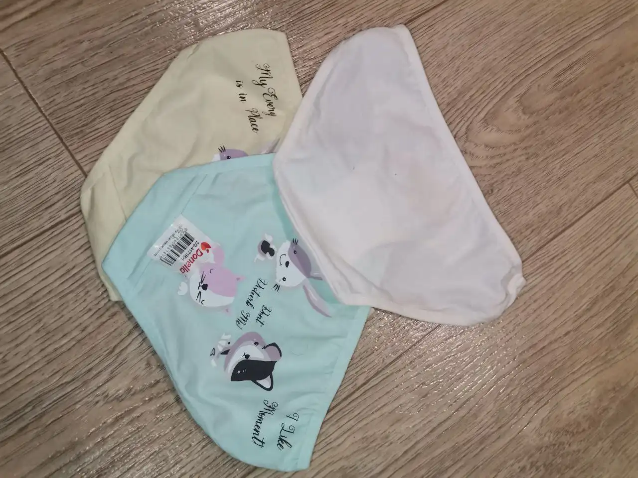 Продам трусы Donella для девочки 2-3 года