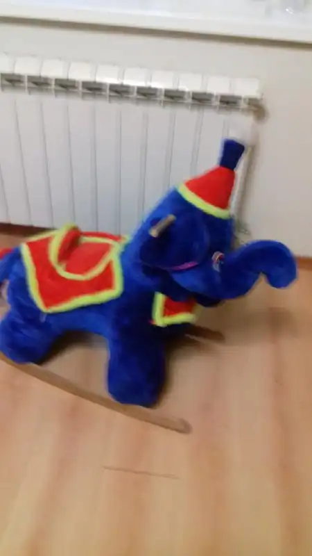 Продам слоника качалку