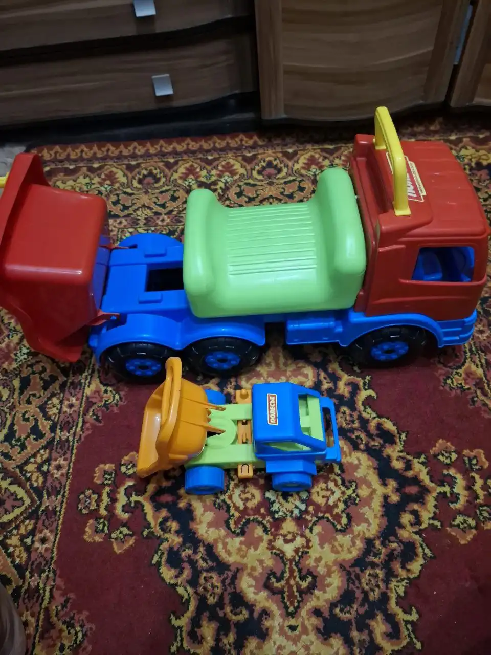 Продажа детских машинок