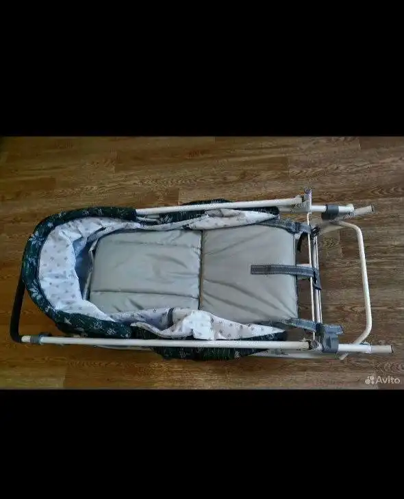 Санки-коляска детские почти новые