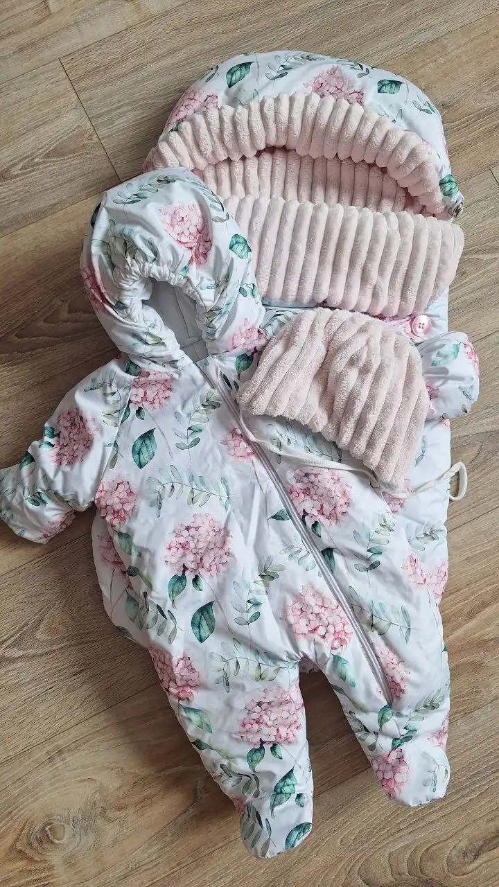 Продажа зимнего комплекта одежды для ребенка - Детская одежда (Товары для детей) в Воронеж