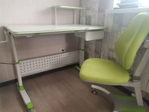 Ученический стол со стулом регулируемый - Товары для детей в Рамонь