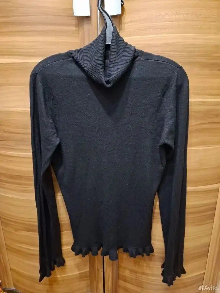 Продажа одежды: свитшот Zara, свитер, платье - Одежда в Воронеж