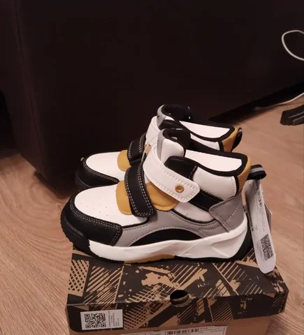 Детские вещи и игрушки - Мебель для детей в Воронеж