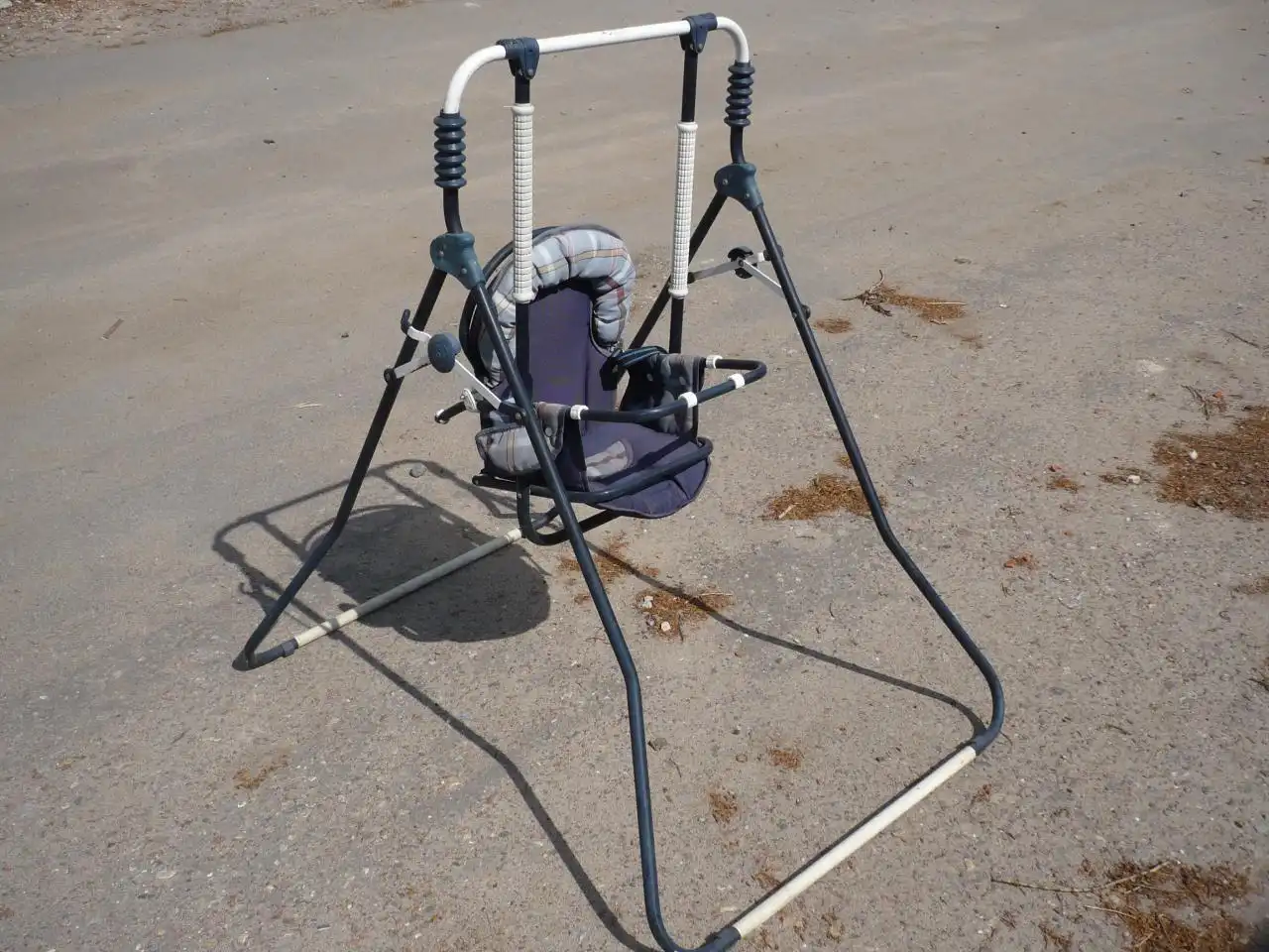 Переносные качели б/у - Игрушки (Товары для детей) в Воронеж