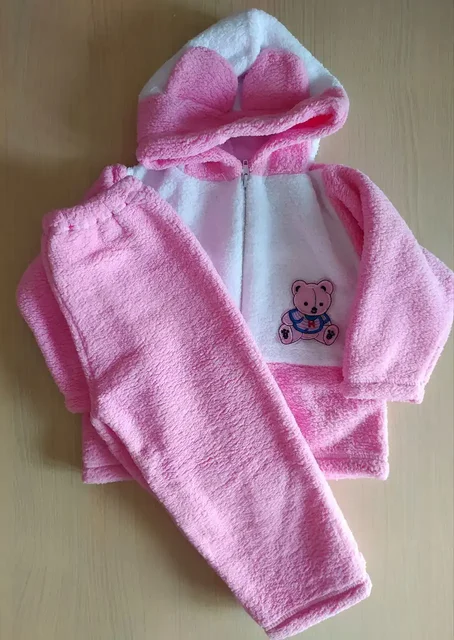 Детские махровые костюмы новые размер 24-26 - Электрокачели в Воронеж