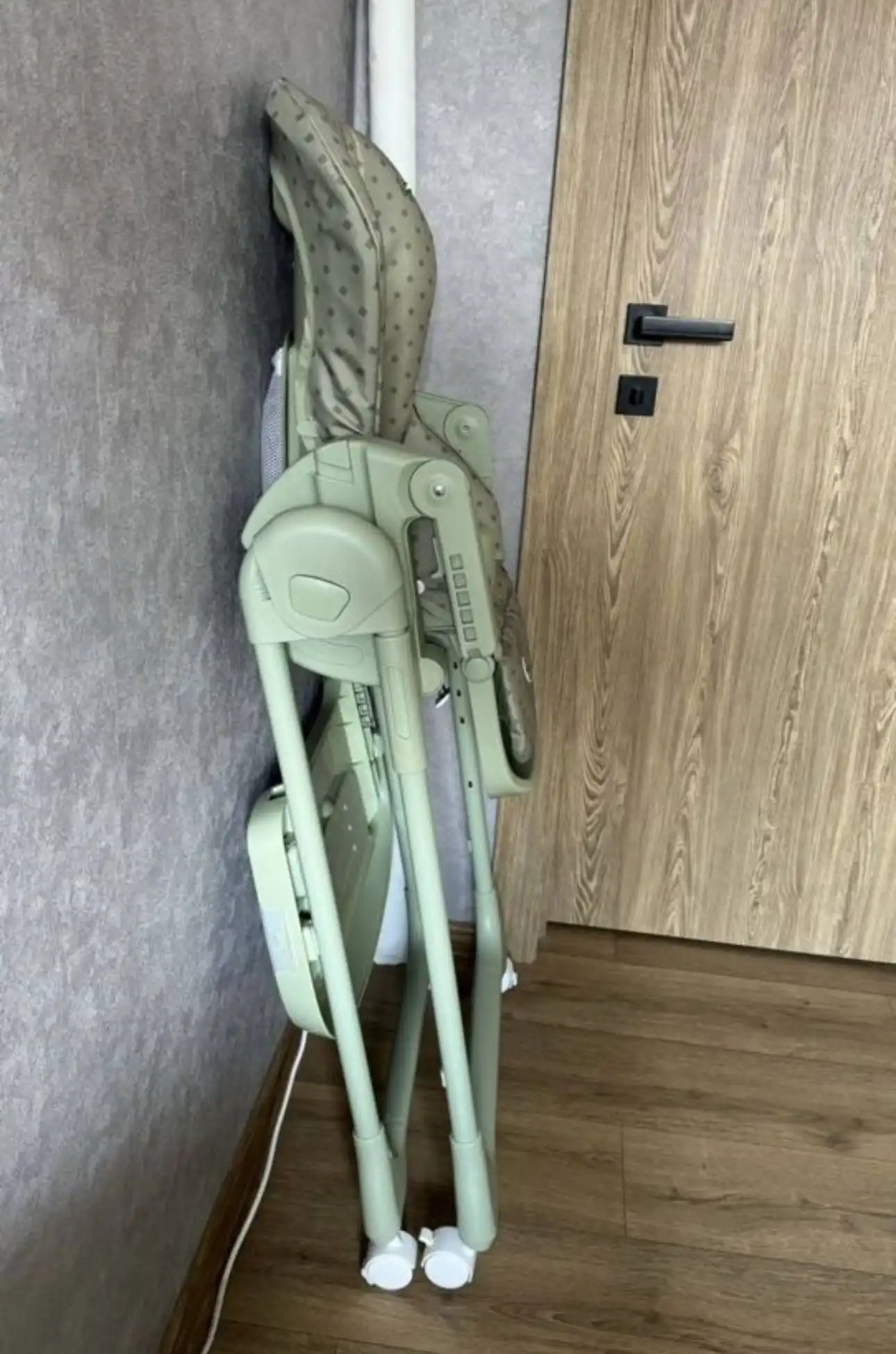 Стульчик для кормления - Детская мебель (Товары для детей) в Воронеж