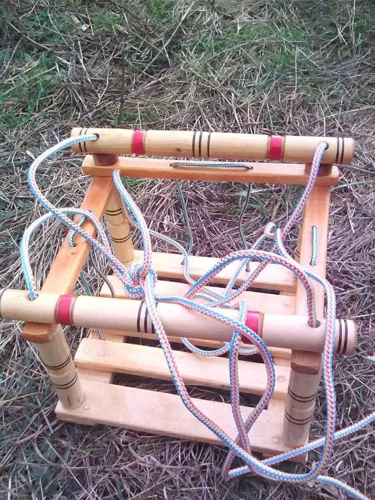 Деревянные качели самодельные новые - Игрушки (Товары для детей) в Воронеж