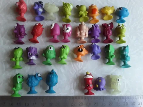 Фигурки-прилипалы (27 шт.) - Хобби и отдых в Воронеж