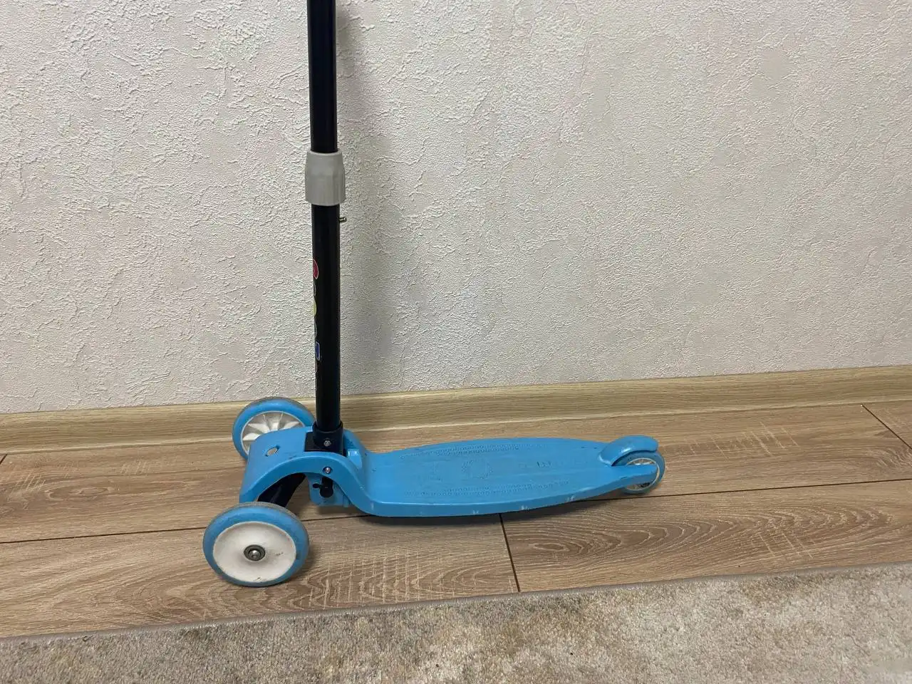 Детские вещи и игрушки за шоколадку - Детские вещи и игрушки (Товары для детей) в Воронеж