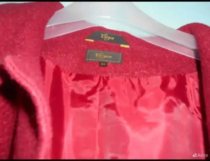 Продам демисезонное кашемировое пальто