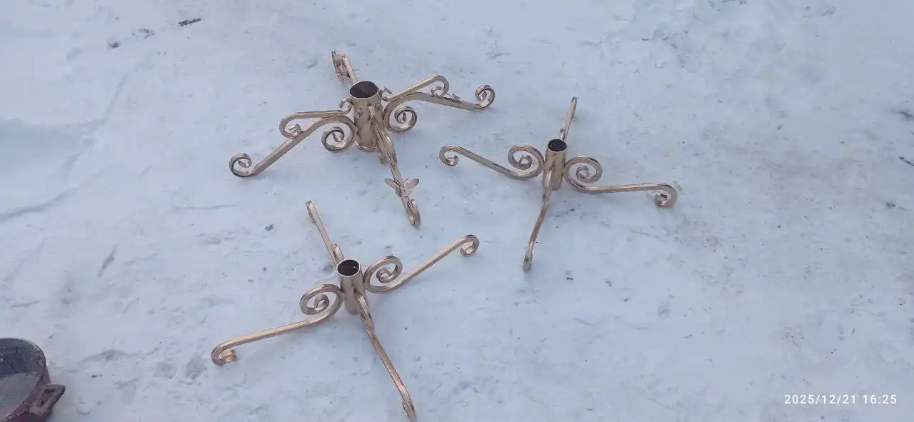 Подставки под ёлки