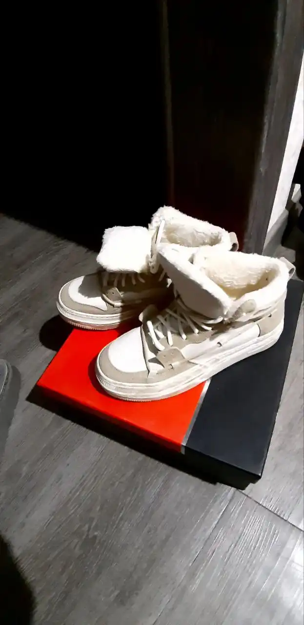 Зимние кроссовки 38 размера