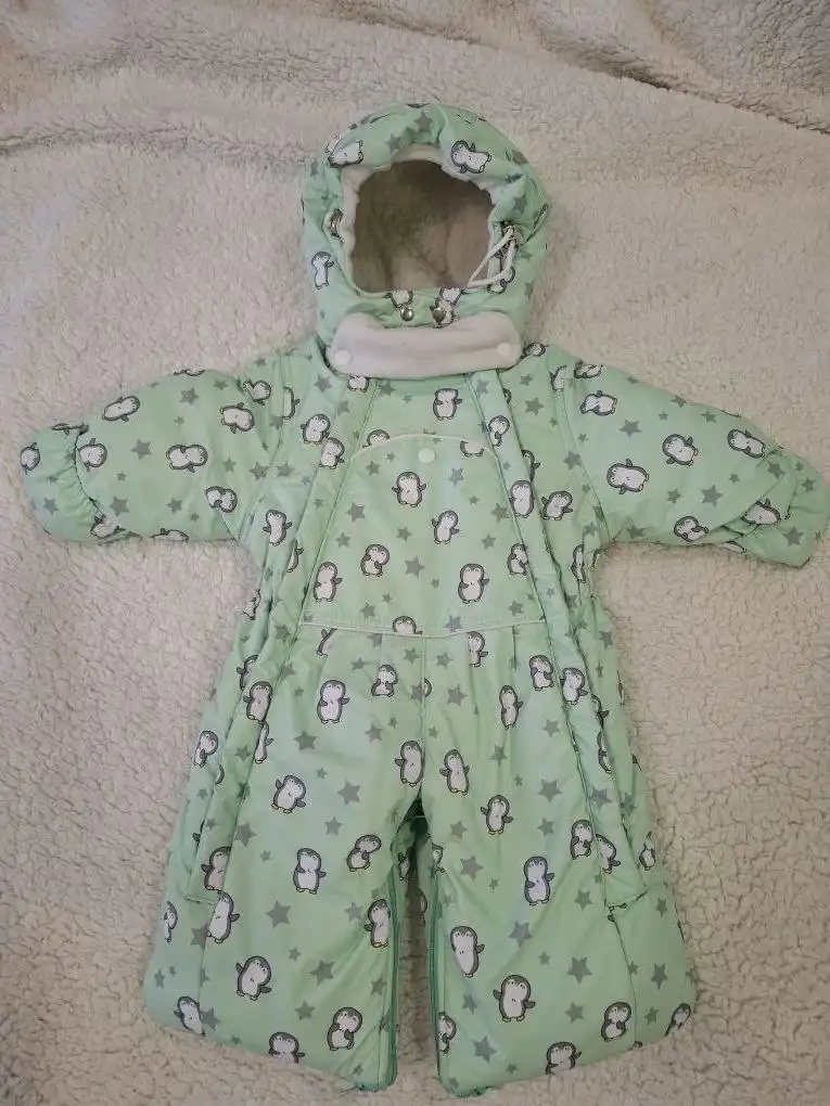 Продам комбинезон-трансформер для детей с меховыми варежками и пинетками - Одежда для детей (Товары для детей) в Чита