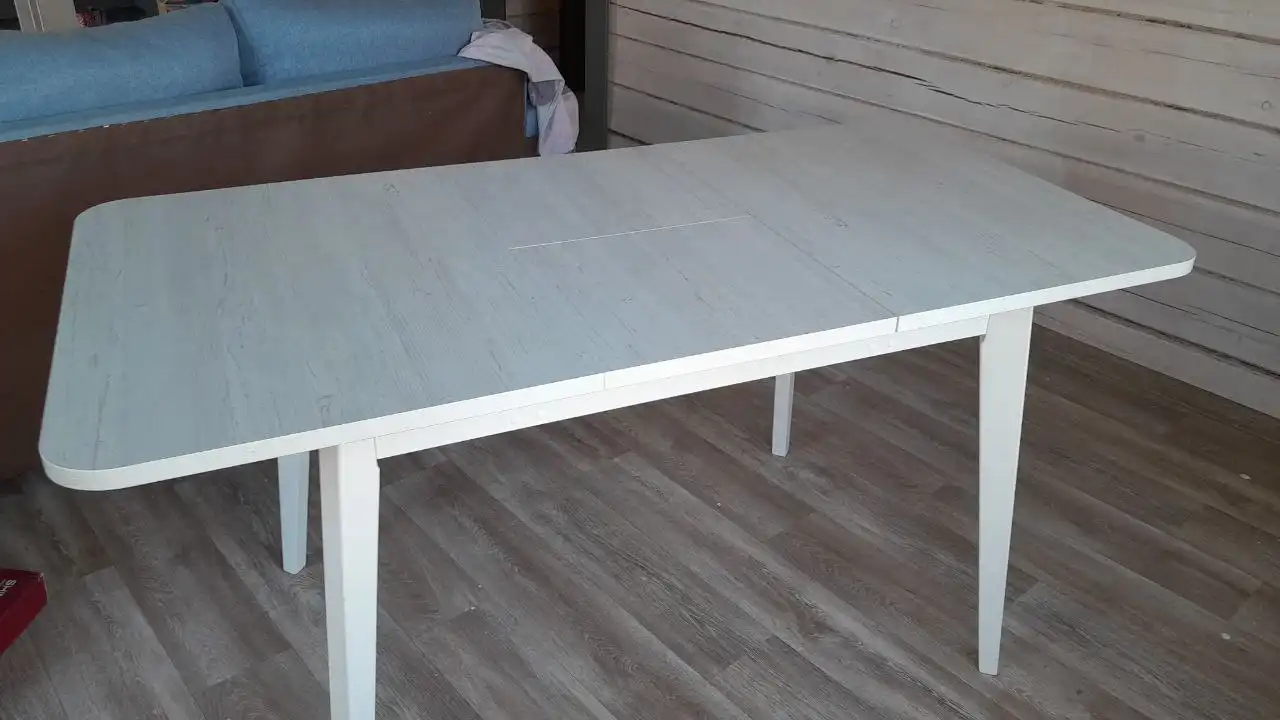 Продам стол в отличном состоянии - Мебель (Для дома и дачи) в Чита