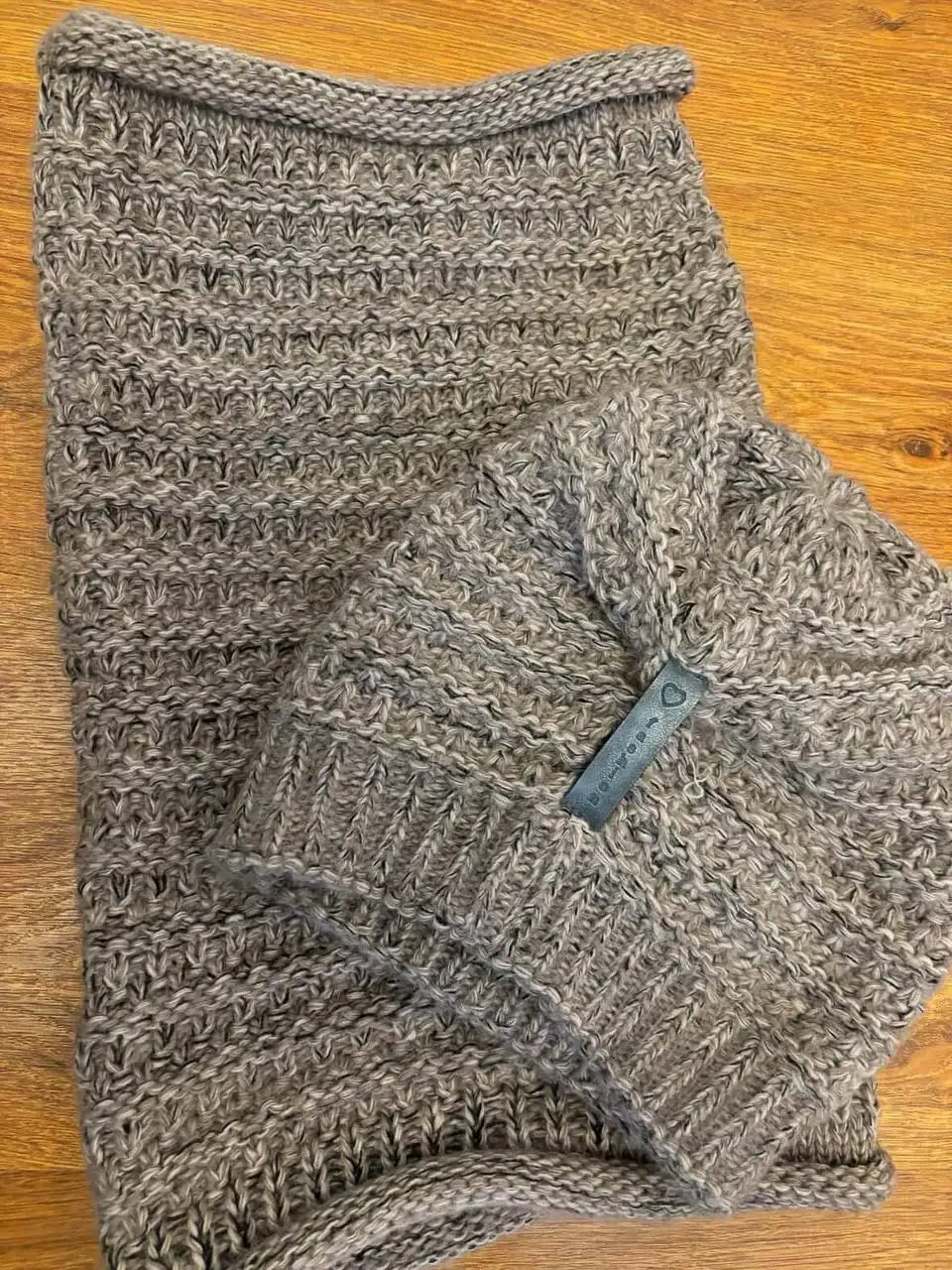 Комплект шапка и снуд новый - Головные уборы (Одежда) в Чита