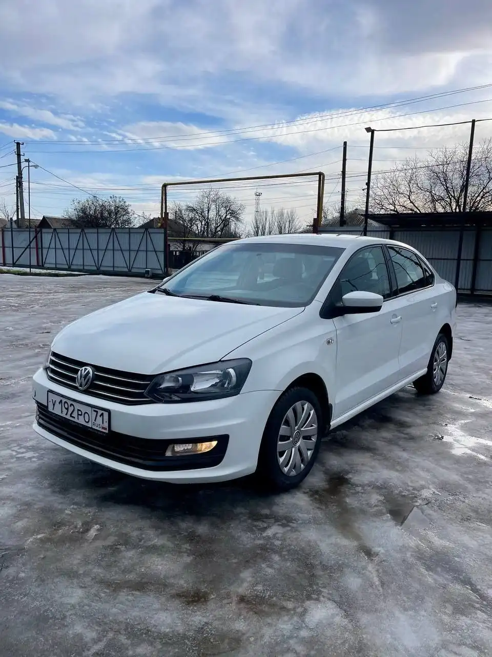 Volkswagen Polo 2019 года в отличном состоянии
